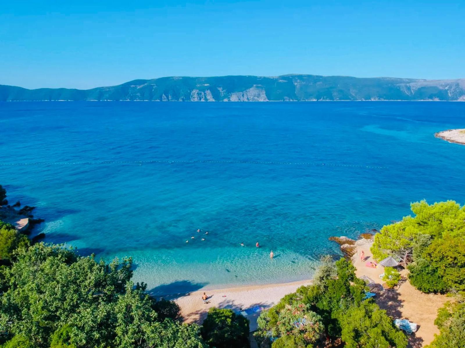 Adria Holiday Home Пинезичи Экстерьер фото